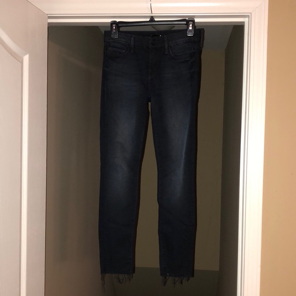 MOTHER Looker Ankle Fray Jeans in “Kiss in the Dark”, Size 25. - Picture 2 of 12